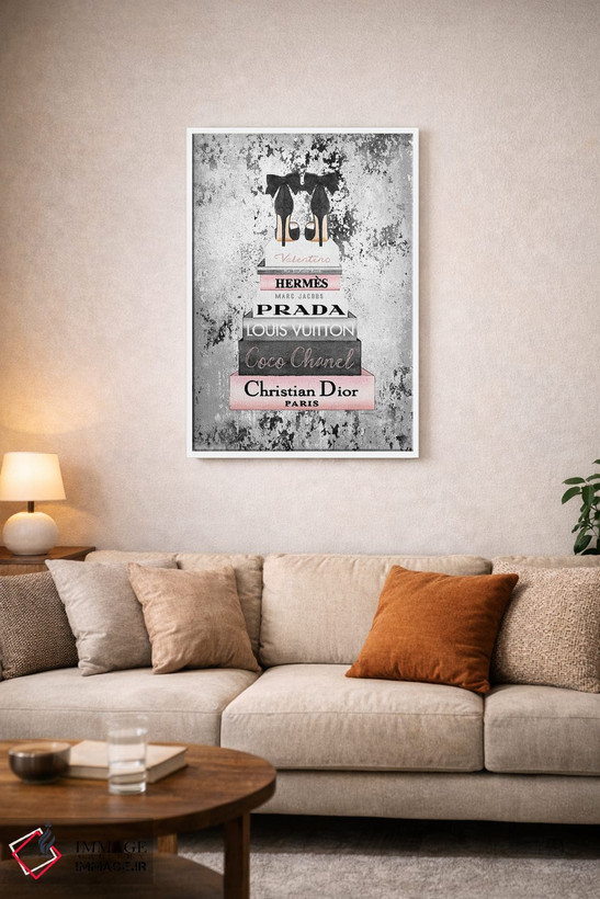 تابلو دکوراتیو Grunge Background,دسته کتاب بلند صورتی و خاکستری با کفش… اثر آماندا گرینوود - D3W