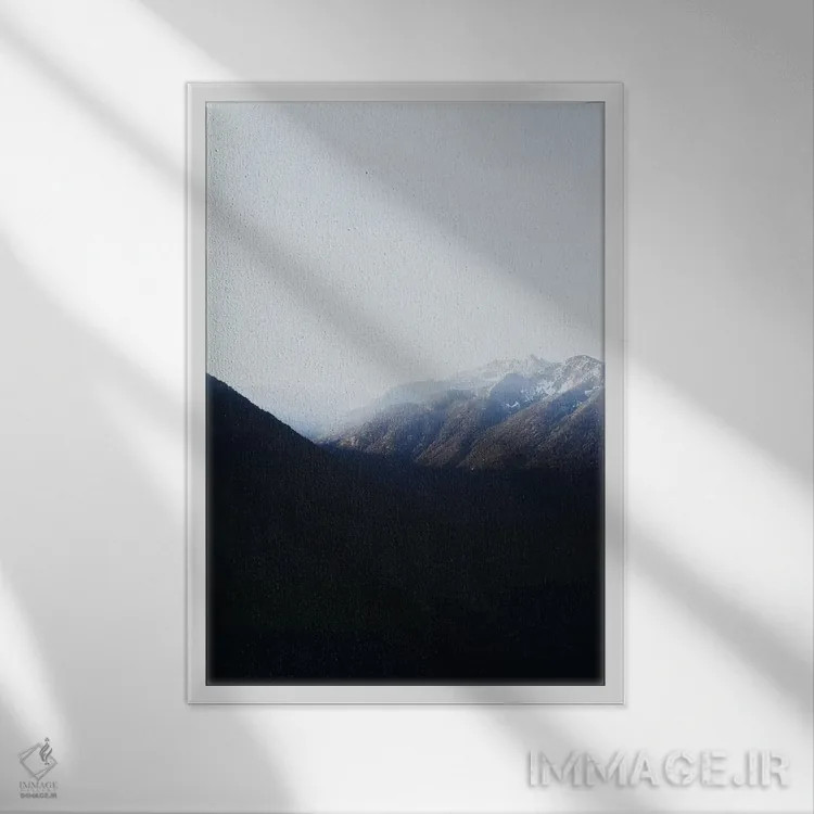 تابلو دکوراتیو کسکید شمالی اثر لوک آنتونی گرم - نمای قابدار سفید