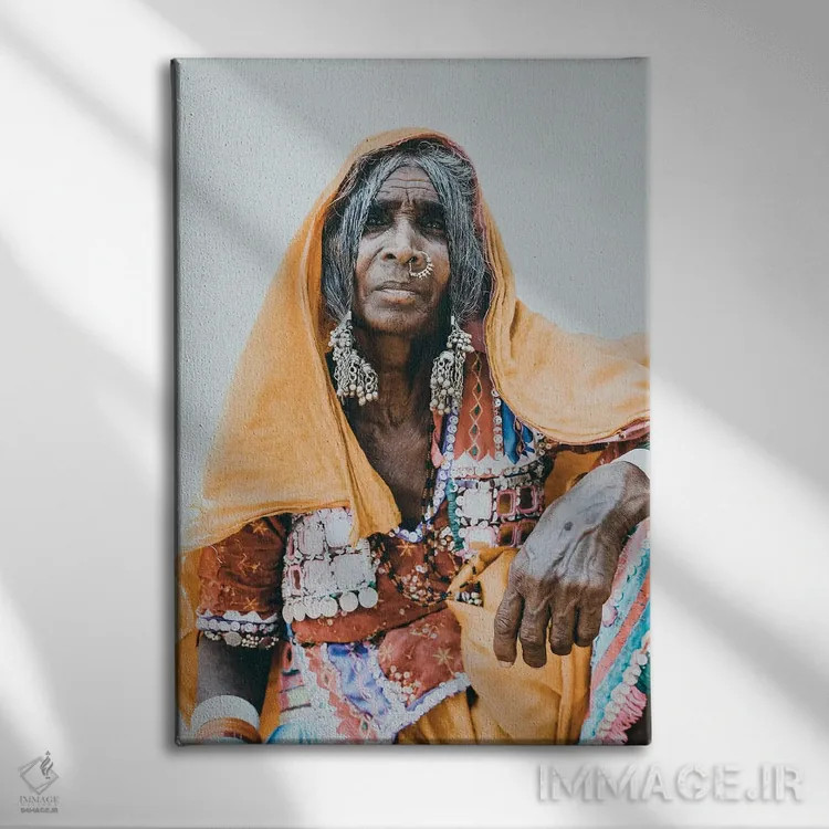 تابلو دکوراتیو همپی، هند اثر لوک آنتونی گرم - نمای روبهرو روی دیوار