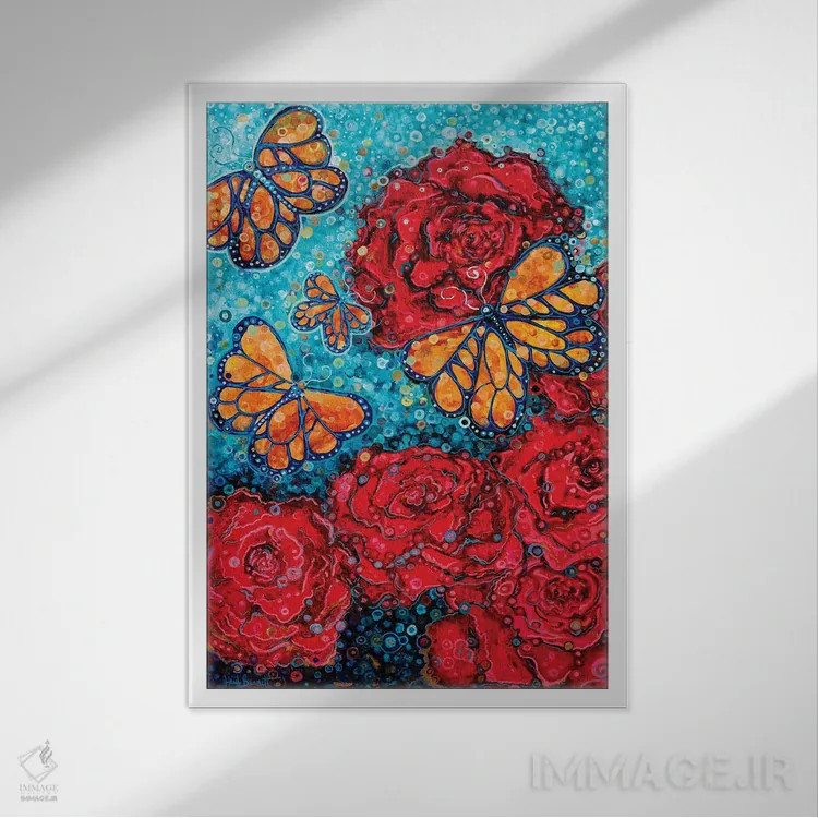 تابلو دکوراتیو گل سرخ و پروانه ها اثر هایدی بارنت - نمای قابدار سفید