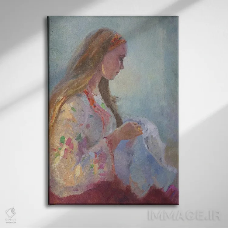 تابلو دکوراتیو در حال سوزن دوزی اثر کنتس آرت - نمای روبهرو روی دیوار