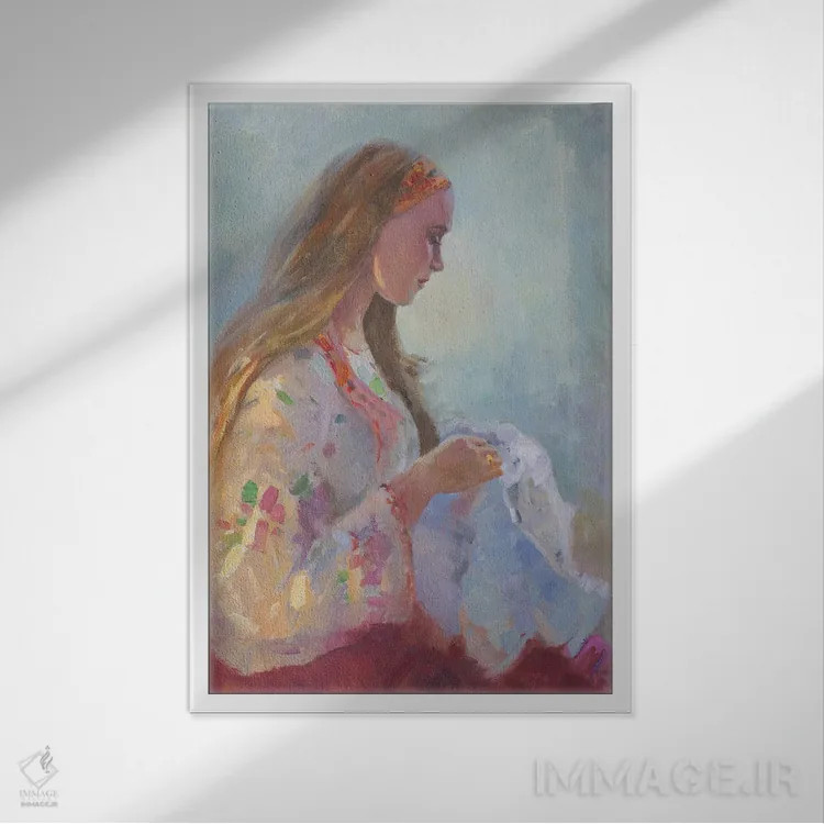 تابلو دکوراتیو در حال سوزن دوزی اثر کنتس آرت - نمای قابدار سفید