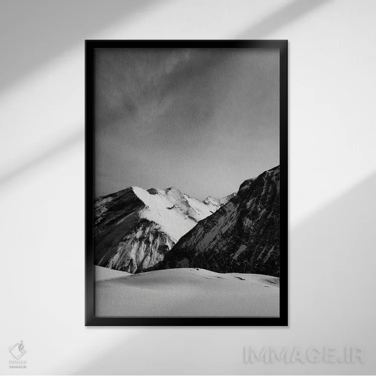 تابلو دکوراتیو کوهستان ها ۴ اثر سباستین هیلگتاگ - نمای قابدار مشکی