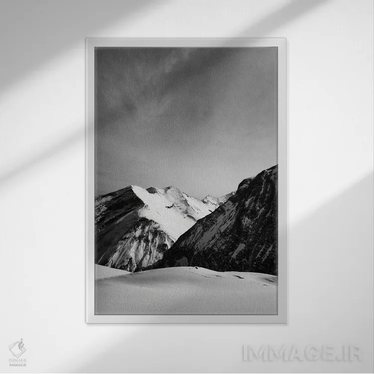 تابلو دکوراتیو کوهستان ها ۴ اثر سباستین هیلگتاگ - نمای قابدار سفید