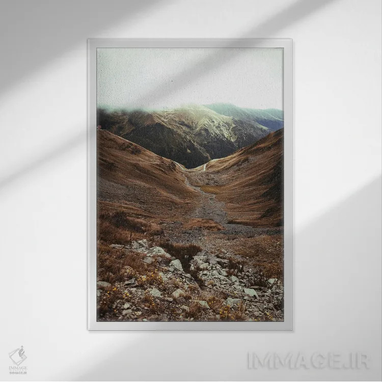 تابلو دکوراتیو کوهستان ها ۹ اثر سباستین هیلگتاگ - نمای قابدار سفید