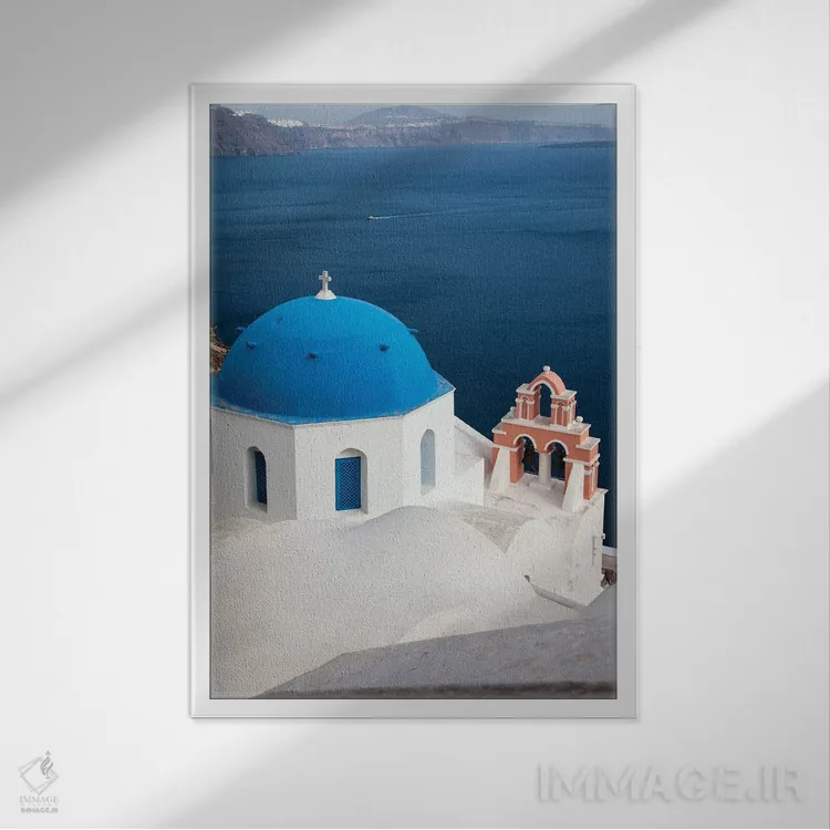 تابلو دکوراتیو Santorini. Blue dome and bell tower,یونان، سانتورینی، گنبد آ… اثر هولیس لونی - نمای قابدار سفید