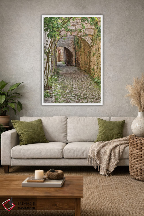 تابلو دکوراتیو Saint-Cirq Lapopie. Tunneled walkway,فرانسه، سنت سیرک لاپوپی… اثر هولیس لونی - D1W