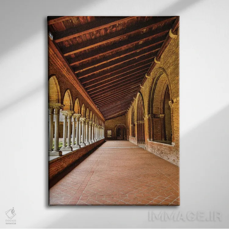 تابلو دکوراتیو Toulouse. Columns of the inner courtyard at the Church of th… اثر هولیس لونی - نمای روبهرو روی دیوار