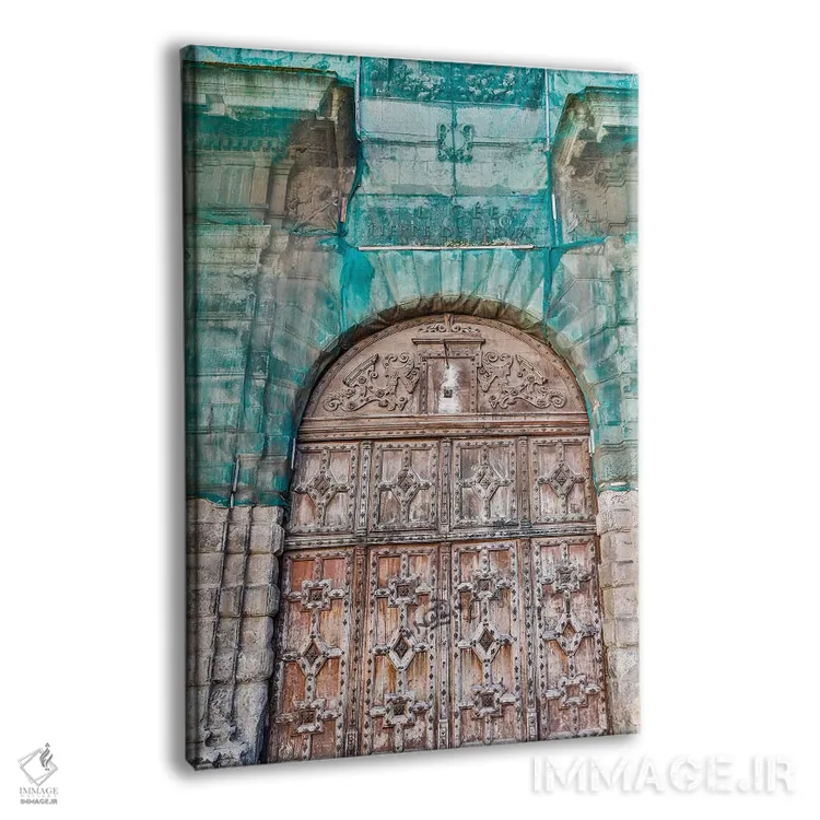 تابلو دکوراتیو Toulouse. Wooden doorway,فرانسه، تولوز، در چوبی اثر هولیس لونی - نمای پرسپکتیو محصول