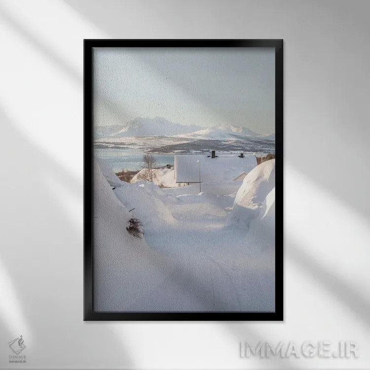 تابلو دکوراتیو خیابان های ترومسو، نروژ اثر هنریکه شنک - نمای قابدار مشکی