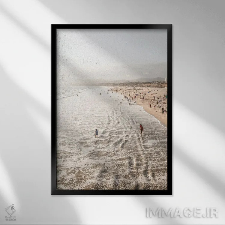 تابلو دکوراتیو ساحل سانتا مونیکا، کالیفرنیا اثر هنریکه شنک - نمای قابدار مشکی