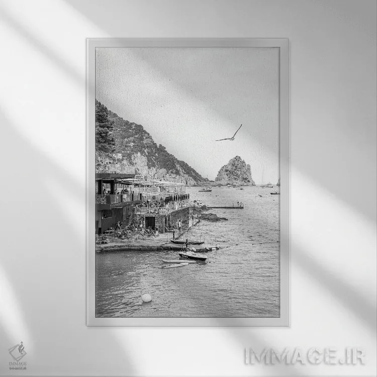 تابلو دکوراتیو روز ساحلی کاپری اثر هنریکه شنک - نمای قابدار سفید