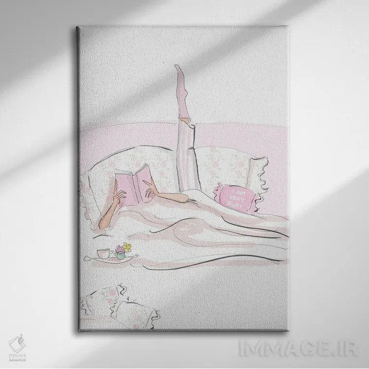 تابلو دکوراتیو خیلی مشغول اثر هدر استیلافسن - نمای روبهرو روی دیوار