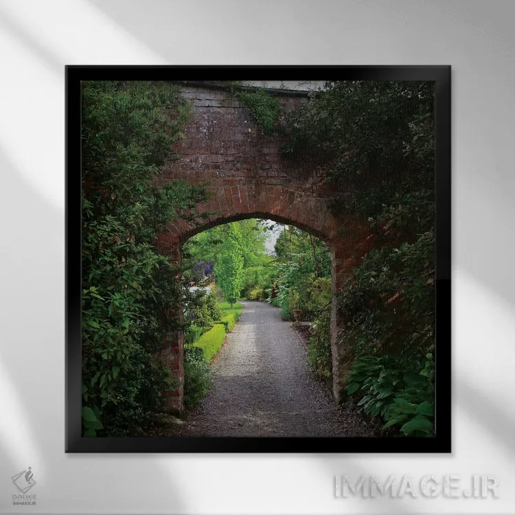 تابلو دکوراتیو The Dromoland Castle Very Green Walled Garden Path Through… اثر مریلین پارور - نمای قابدار مشکی