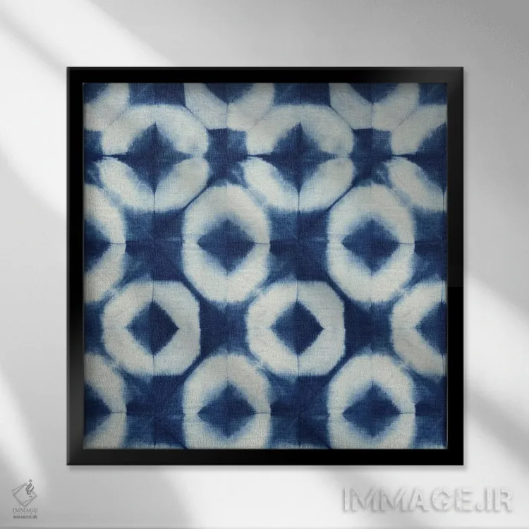 تابلو انتزاعی شیبوری آبی III اثر نانسی گرین - نمای قابدار مشکی