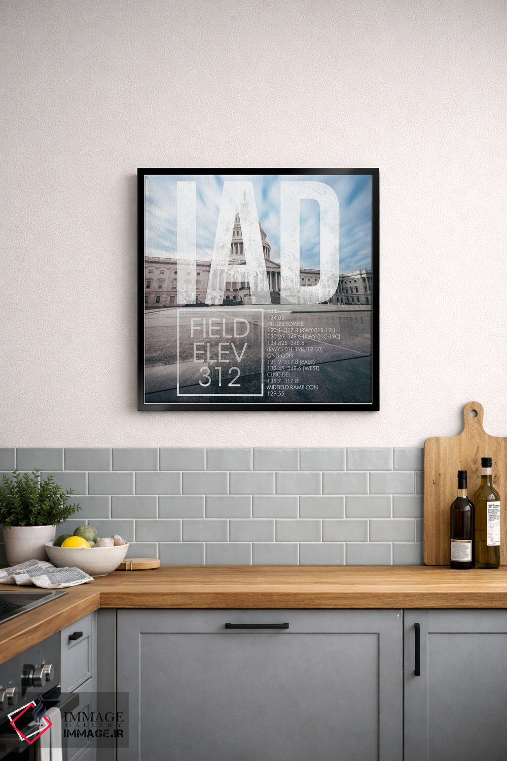 تابلو دکوراتیو پخش زنده IAD اثر ۰۸ لفت - D6B