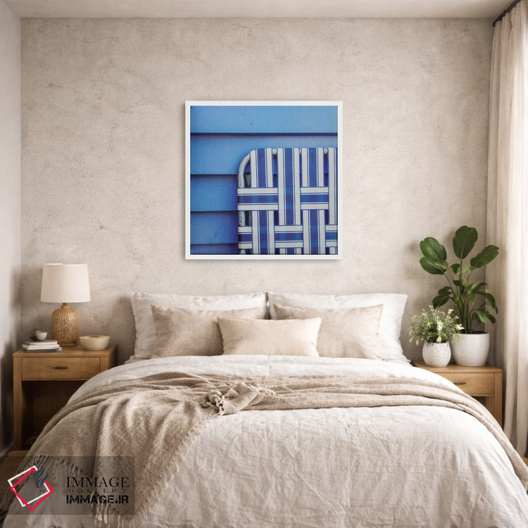 تابلو دکوراتیو صندلی آبی تابستانی اثر اولیویا جوی سنت کلر - D6W