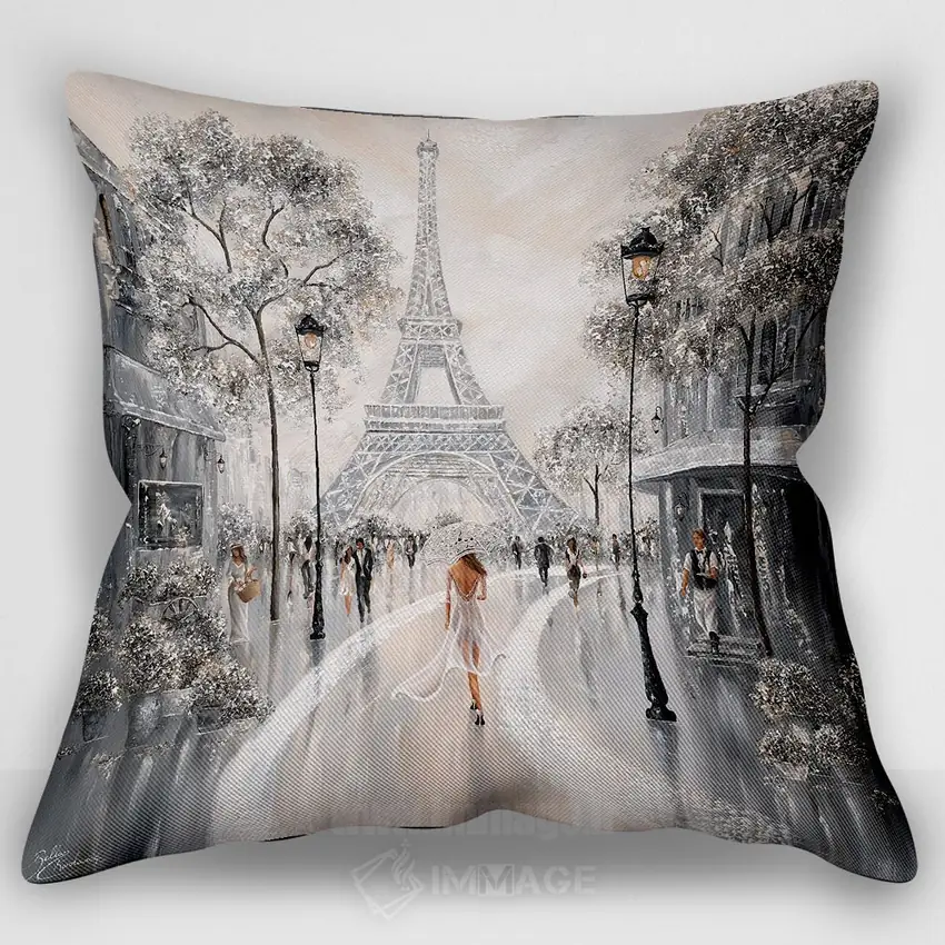 کاور کوسن طرح‌دار «Flair Of Paris,برج ایفل، رنگ‌وبوی پاریس»، با رنگ‌های غالب خاکستری و سفید، اثر ایزابیلا کارولِویچ