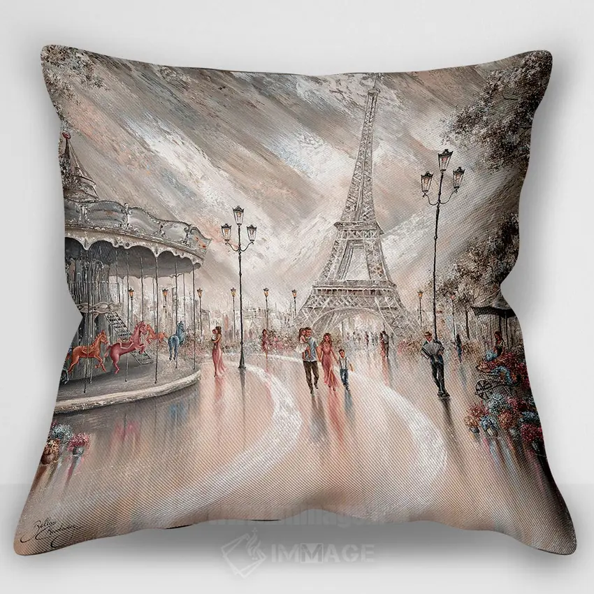 کاور کوسن طرح‌دار «Paris Flair II,شادی، جلوه پاریس ۲»، با طرح شهربازی‌ها، با رنگ‌های غالب کرم و صورتی، اثر ایزابیلا کارولِویچ