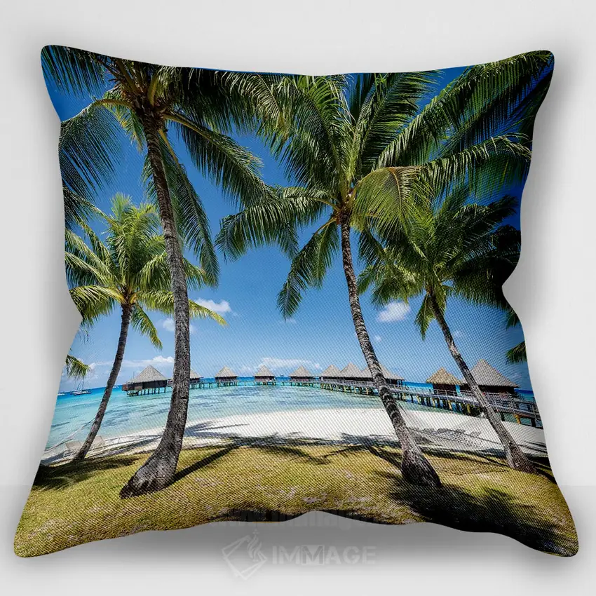 تصویر کاور کوسن «French Polynesia,تعطیلات تابستانی در ساحل جنوب دریاها، پلی‌نزی فرانسه»، با طرح سواحل، با سبک عکاسی، اثر یان بکه